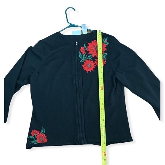 LIZ claiborne embroidered sweater - Picture 7 of 9